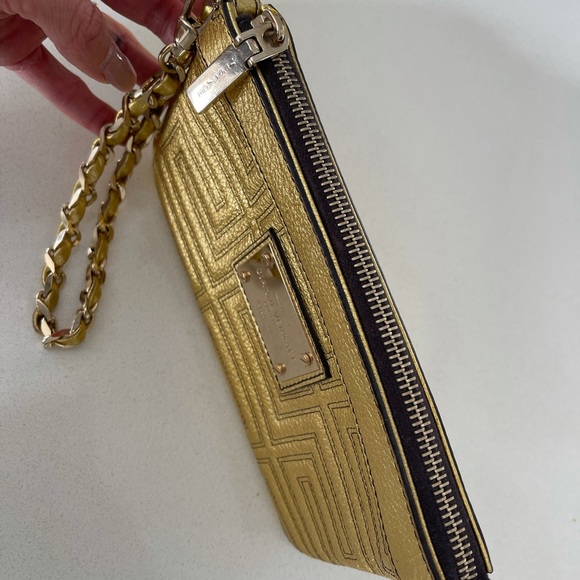 Versace wristlet - Picture 3 of 4